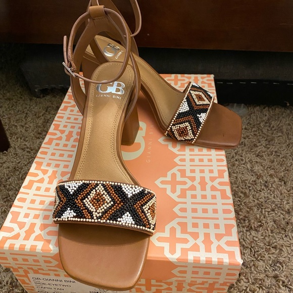 Block heel sandal - Picture 2 of 5